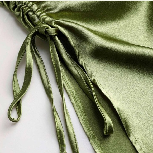 NWT Cider Green Satin Dress - Picture 3 of 6